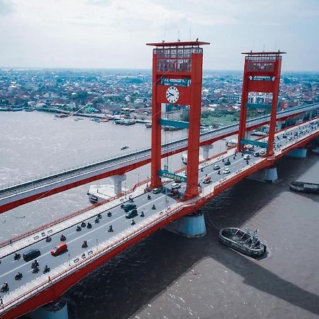 Hotel Sriwijaya 99 Palembang Zewnętrze zdjęcie