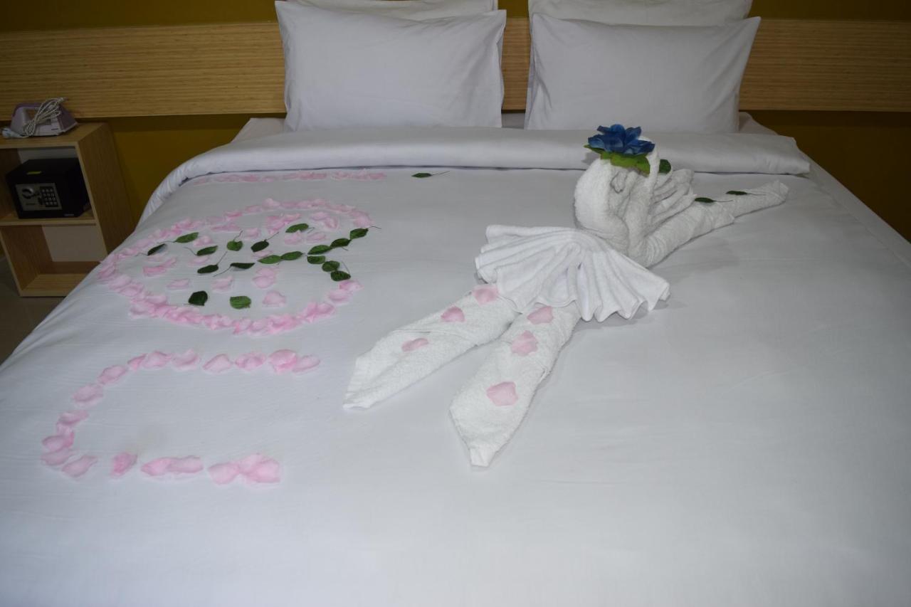 Hotel Sriwijaya 99 Palembang Zewnętrze zdjęcie